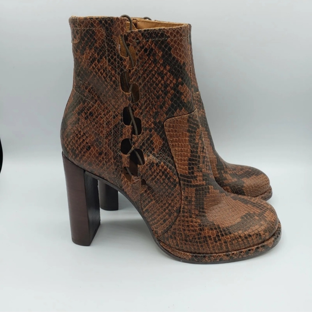Free People Marietta Snake-Embossed Leather Boot Women's size 38(us 7.5)